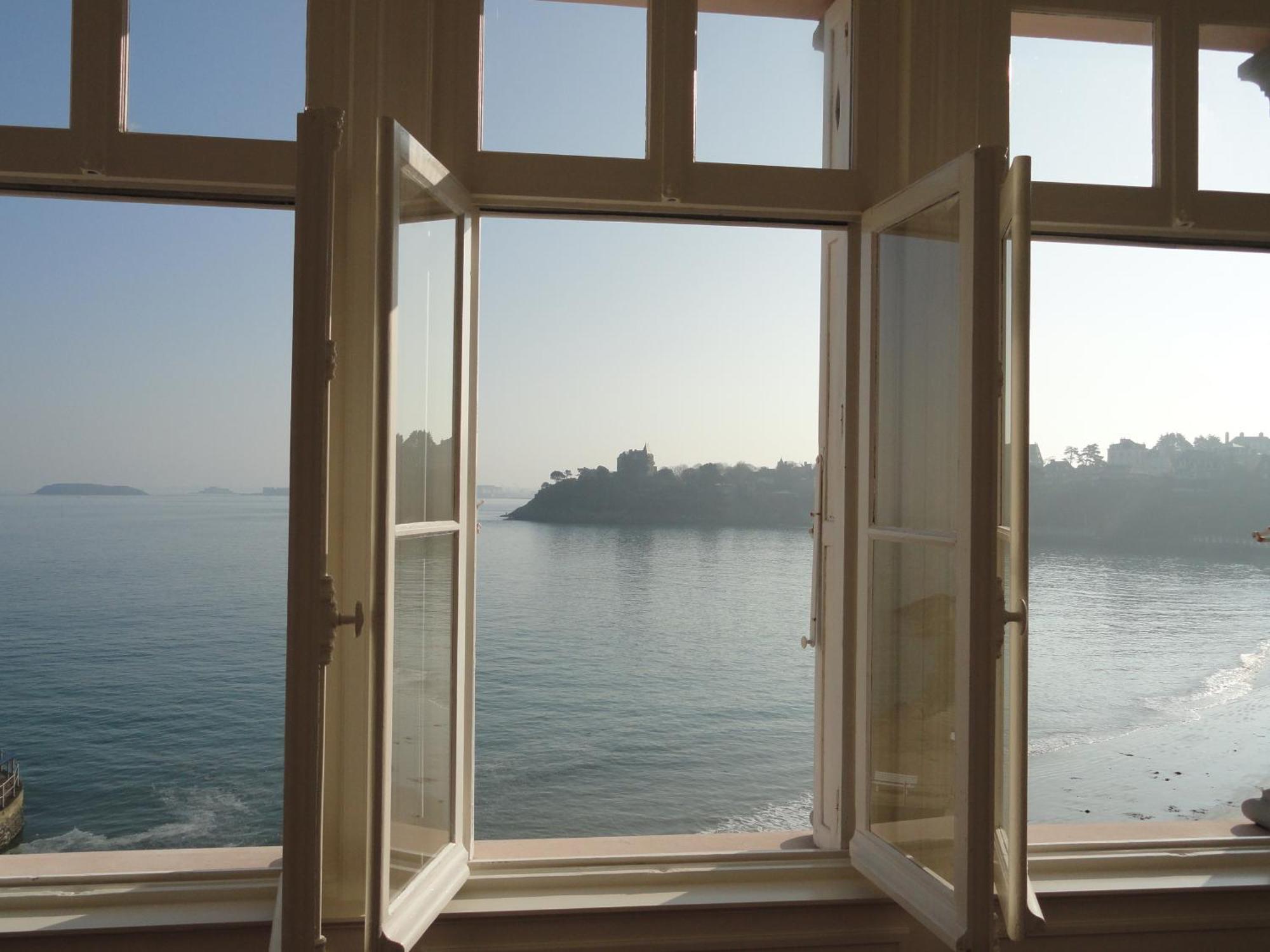 Hotel Villa Reine Hortense Dinard Bagian luar foto