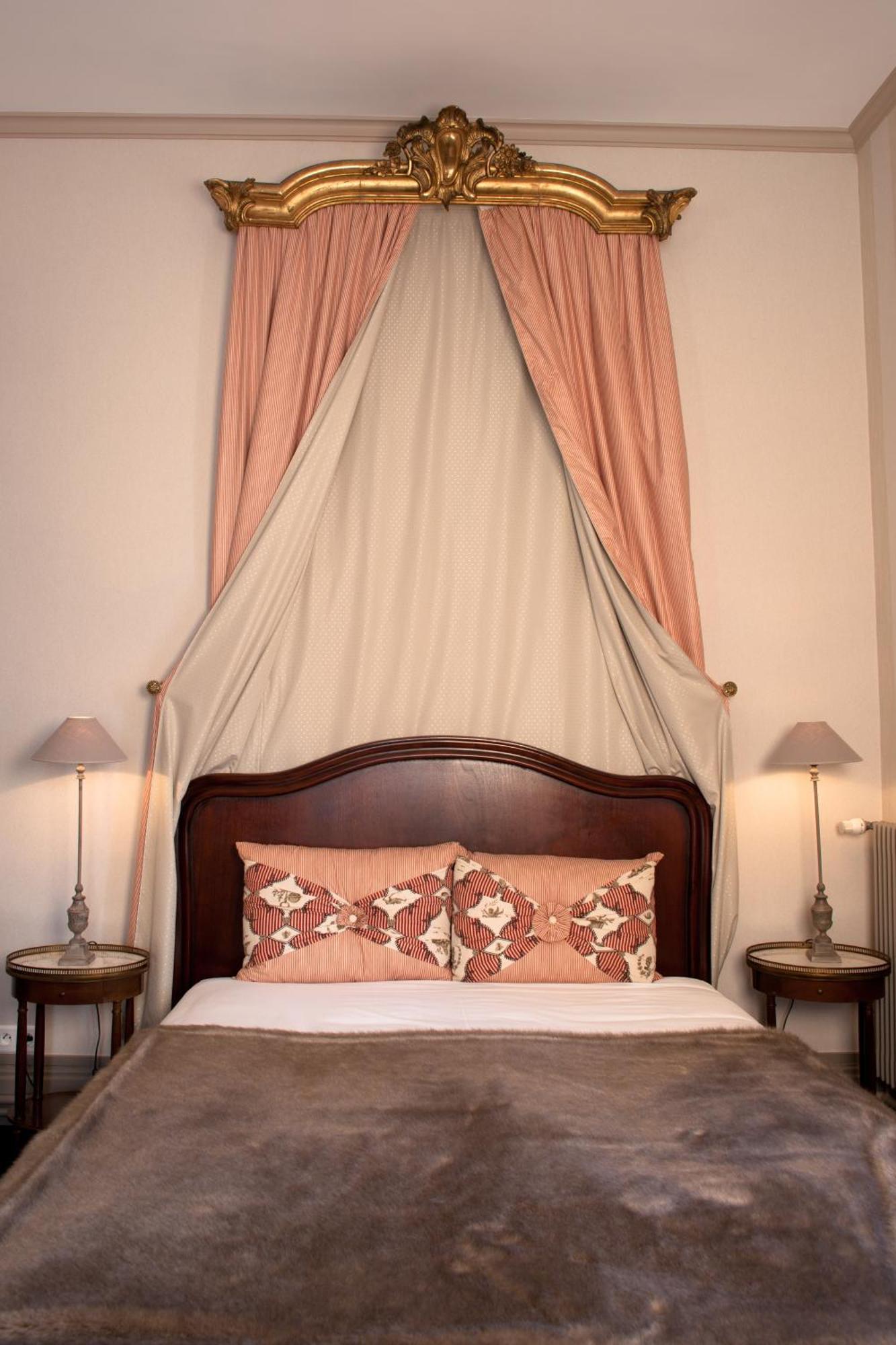 Hotel Villa Reine Hortense Dinard Bagian luar foto