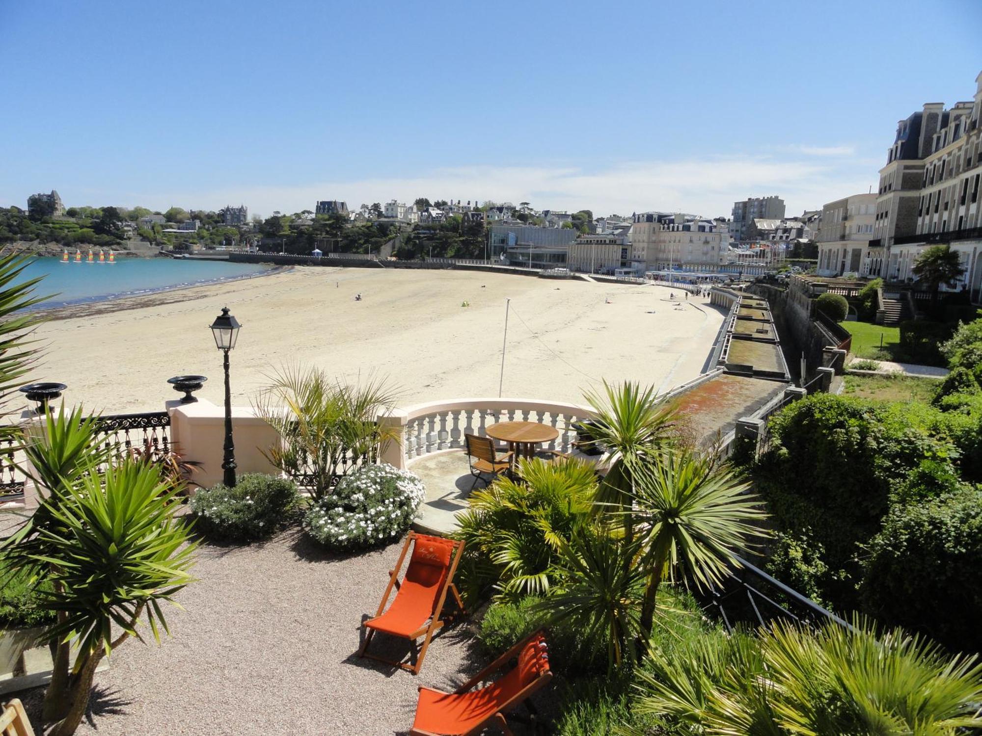 Hotel Villa Reine Hortense Dinard Bagian luar foto