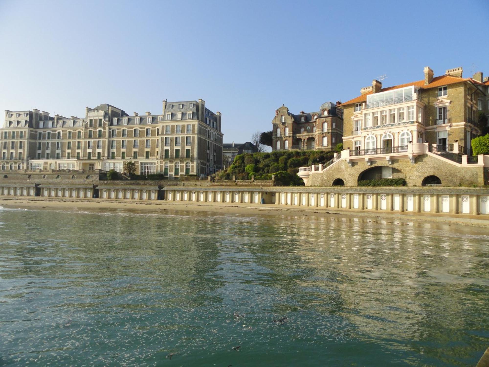 Hotel Villa Reine Hortense Dinard Bagian luar foto